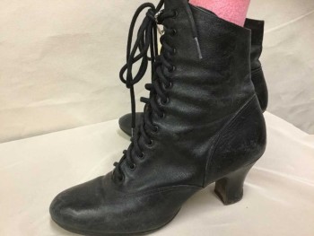Capizio, Black, Leather, Solid, Aged/Distressed, Very Good Condition, 2.5" Heel, Lace Up, High Ankle