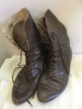 Womens, Boots 1890s-1910s, N/L, Brown, Leather, Solid, 9.5, Ankle Boots, Cap Toe with Hole Punch Detail, Lace Up, 1.5" Chunky Heel, **Scuffed At Toe and Ankle