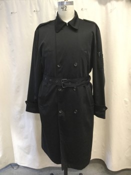 Mens, Coat, Trenchcoat, ZARA MAN, Black, Polyester, Cotton, Solid, L, 42, Double-breasted closure, Spread Collar with Hook and Eye Closure, 4 Side Entry Pockets, Long Sleeves with 1 Pocket, Shoulder Epaulets, Back Vent,  Belted Cuffs, Belted Waist, Below the Knee Length
