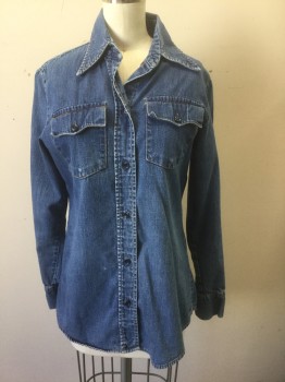 Womens, Shirt, LEVI'S, Denim Blue, Cotton, Solid, B:34, Medium Wash Denim, Long Sleeve Button Front, Collar Attached, 2 Pockets with Button Flap Closures