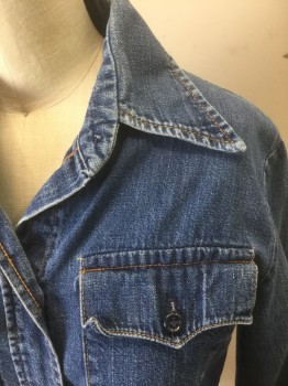 Womens, Shirt, LEVI'S, Denim Blue, Cotton, Solid, B:34, Medium Wash Denim, Long Sleeve Button Front, Collar Attached, 2 Pockets with Button Flap Closures
