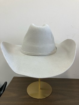 Mens, Cowboy Hat, MHT, 7 3/8, Beige Felt, Through Roads, Matching Band with Patina Silver Buckle And Tip