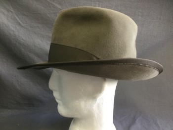 MOVE, Lt Gray, Gray, Wool, Fur Felt, Grosgrain Edge and Hat Band, Soft, Retro 1940s