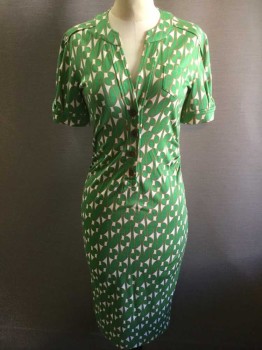 DVF, Kelly Green, Tan Brown, Ivory White, Silk, Abstract , Jersey, 4 Wooden Buttons, Pull Over, 1 Breast Pocket, Knee Length