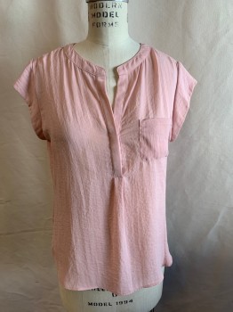 Womens, Top, LIZ CLAIBORNE, Dusty Pink, Polyester, Solid, S, V-neck, Short Sleeves, 1/2 Placket, 2 Buttons, 1 Pocket, Pleats at Back Neck