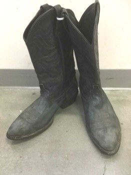 Mens, Cowboy Boots , ARIAT, Black, Leather, 12, Black Leather with Black Embroidery, Oval/Tapered Toe, 1.5" Heel