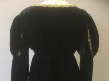 N/L, Black, Gold, Polyester, Solid, Velvet, Gold Lace Trim, Long Sleeves, Empire Waist, Rounded V-neck, Sleeves are Puffy at Shoulders, Fitted Below Elbow, Floor Length,