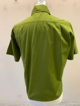 Mens, Casual Shirt, N/L, Avocado Green, Cotton, Solid, S, N:14.5, Short Sleeves, Button Front with Additional Decorative Buttons, Oversized Collar Attached, 1 Patch Pocket with 2 Decorative Buttons, 1970's