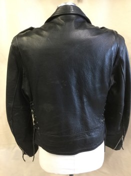 Mens, Leather Jacket, WILSONS, Black, Leather, Solid, XL, Black Texture and Black Lining,  Biker Style, Collar Attached, Metal Studs, Off Side Zip Front, Epaulettes, Long Sleeves with Zipper Hem, Side Lacing, Belt on Hem, (Scratches/peels on Elbow)