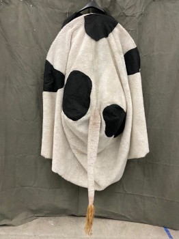 Unisex, Piece 4, MTO, Off White, Black, Faux Fur, Metallic/Metal, Color Blocking, Back End of the Cow, Tail