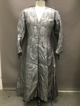 Mens, Coat, MTO, Silver, Leather, Metallic/Metal, Solid, Chevron, C40, V-neck, Hook & Eyes Front Closure, Almost Floor Length, Long Sleeves, with Elastic Finger Stirrups, Shoulder Pads, Stitched and Pleated Epaulets, Horizontal  Zigzag Quilting and Metal Studs, Polyester Satin Lining, Soldiers, Guards, Ottoman, Multiple