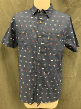 Mens, Casual Shirt, LEVI'S, Blue, White, Red, Cotton, Polyester, Native American/Southwestern , M, Button Front, Collar Attached, Short Sleeves, 2 Chest Pockets
Bottom Two Buttons Missing