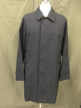 Mens, Coat, Trenchcoat, BURBERRY, Black, Cotton, Solid, 42, Single Breasted, Collar Attached, Raglan Long Sleeves, 2 Pockets, Button Tab Cuffs, Burberry Plaid Lining