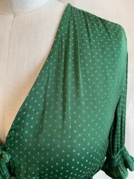 Womens, Top, TEN SIXTY SHERMAN, Emerald Green, Polyester, Solid, Squares, S, V-N, 3/4 Sleeves, Elastic Cuffs, Button Front, Elastic Waistband, Self Green Squares