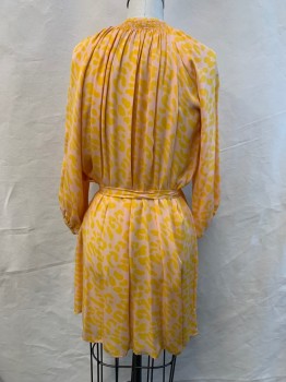 Womens, Dress, Long & 3/4 Sleeve, TUCKER, Beige, Yellow, Polyester, Animal Print, P, 2 Piece with Belt, Round Neck, Shirred at Neckline, Button Front, Long Sleeves, Gathered a Cuff