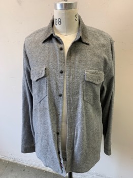 FAHERTY, Heather Gray, Cotton, Solid, Shirt Jacket, Flannel, Button Front, Collar Attached, Pocket Flaps, Long Sleeves, Slit Pockets, Aged/Distressed,