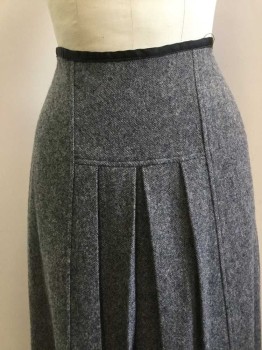 NL, Gray, Blue, Tan Brown, Wool, Tweed, Tattersall Tweed Gray with Flecks of Blue and Tan. Square Piece at Center Front with Inverted Pleat Detail.. Black Polyester Grosgrain Waistband. Hook & Eye Closure Center Back, Center Back Pleat,