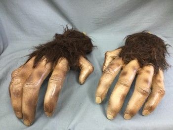 MTO, Dk Brown, Beige, Polyester, BIGFOOT Hands on Sticks, Fur and Rubber