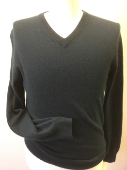 Mens, Pullover Sweater, BLOOMINGDALES, Forest Green, Cashmere, Solid, Medium, Long Sleeves, V-neck,