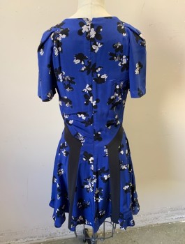 Womens, Dress, Short Sleeve, REBECCA TAYLOR, Royal Blue, Black, Off White, Lt Gray, Silk, Floral, Sz.0, V-neck, 1" Wide Black Inverted V Shaped Waistband That Continues at Right Angle Down Back, Flared Skater Style Skirt, Above Knee Length, Self Ruffle at Hem