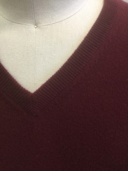 BLOOMINGDALE'S, Red Burgundy, Cashmere, Solid, Knit, V-neck, Long Sleeves