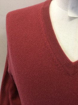 Mens, Pullover Sweater, BLOOMINGDALES, Tomato Red, Cashmere, Solid, Medium, V-neck, Long Sleeves,