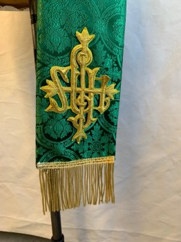 Unisex, Piece 2, N/L, Kelly Green, Gold, Silk, Medallion Pattern, Christian, Priest, Orarion, Stole, Green Damask Medallions, Yellow Eyelet Lace at Neck, Gold Applique Tacked On, Gold Fringe