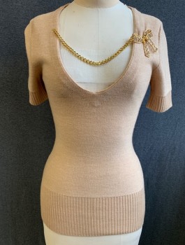 Womens, Pullover, TRACY REESE, Beige, Wool, Metallic/Metal, Solid, S, Knit, Short Sleeves, Plunging V-neck with Gold Chain, Gold Metal Brooch Shaped Like Bow with Silver Rhinestones, Fitted