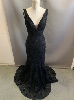 JOVANI, Black, Polyester, Solid, Lace on Netting with Large Beads, Center Back Zipper, Plunge Neckline