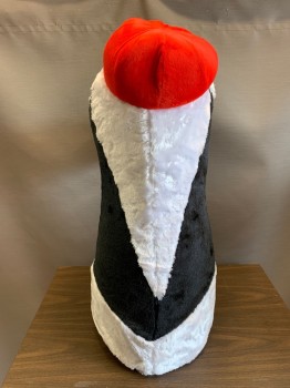 MTO, Black, White, Synthetic, Foam, Bird, Crane Head, Red Beret, Screen at Neck for Sight.
