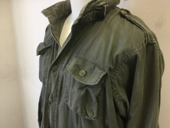 Mens, Casual Jacket, GAP, Lt Olive Grn, Cotton, Solid, M, Light Olive, Collar Attached W/hood Inside Zipper, 4 Pockets W/flap, Zip and Snap Front, Long Sleeves