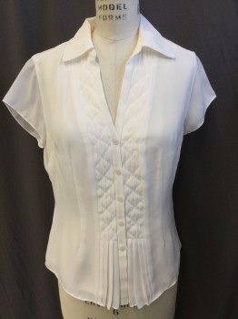 Womens, Blouse, JONES NEW YORK, Cream, Beige, Polyester, Solid, 8 , Cap Sleeves, V-neck with Collar Attached, Self Diamond/Quilted, Button Front, Curved Hem, Beige Lining