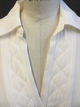 Womens, Blouse, JONES NEW YORK, Cream, Beige, Polyester, Solid, 8 , Cap Sleeves, V-neck with Collar Attached, Self Diamond/Quilted, Button Front, Curved Hem, Beige Lining