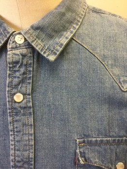 LEVI'S, Denim Blue, Cotton, Solid, Lightweight Denim/Chambray, Long Sleeve, Snap Front, Collar Attached, Smoky White and Silver Snaps, 2 Pockets with Snap Closures, Tan Topstitching, Western Style Yoke