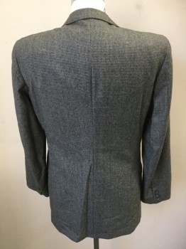 KILGOUR, BARNEY'S, Lt Gray, Black, Wool, Houndstooth, Double Breasted, 6 Buttons, Peaked Lapel, No Back Vent, Wool Flannel